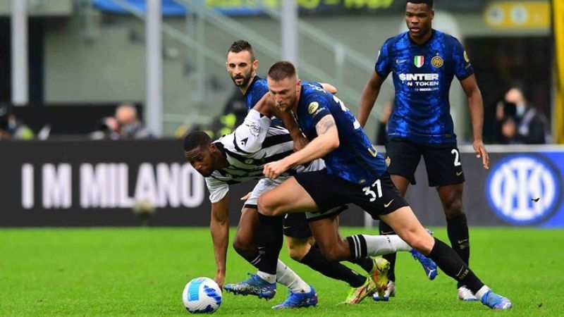 Nhận định soi kèo Udinese vs Inter Milan lúc 21h00 ngày 17/01/2026